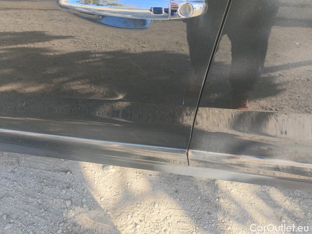  KIA  Niro KIA e- / 2016 / 5P / crossover e- 150kW (204CV) Drive (Long Range) #3