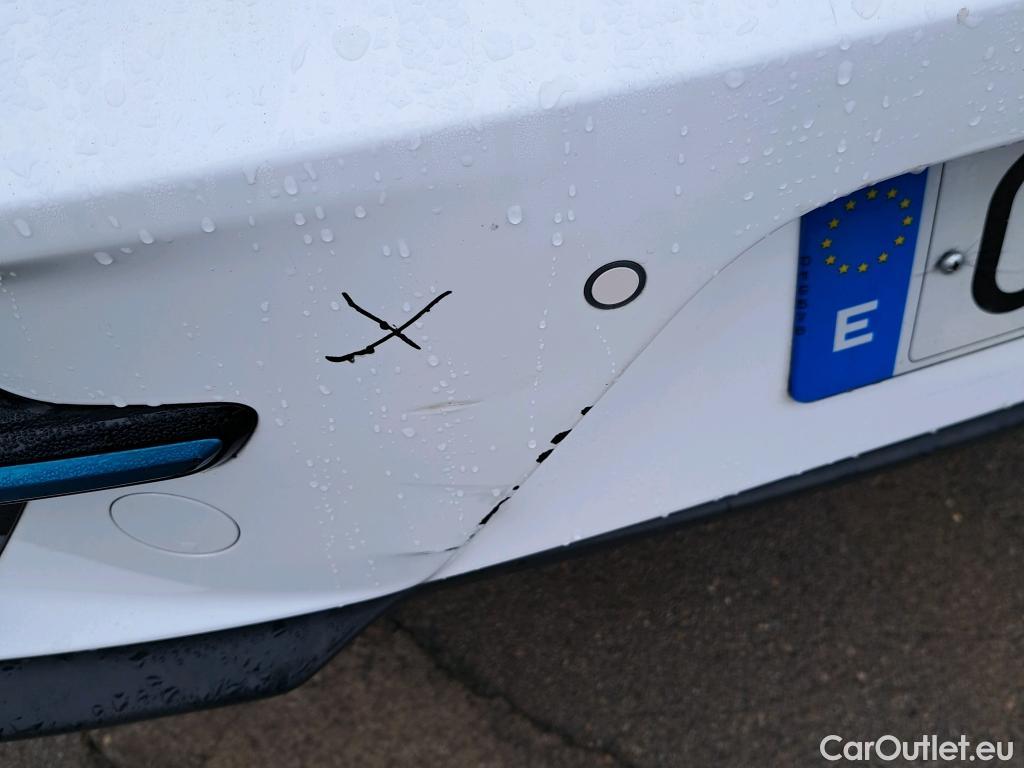  KIA  Niro KIA e- / 2016 / 5P / crossover e- 150kW (204CV) Drive (Long Range) #16