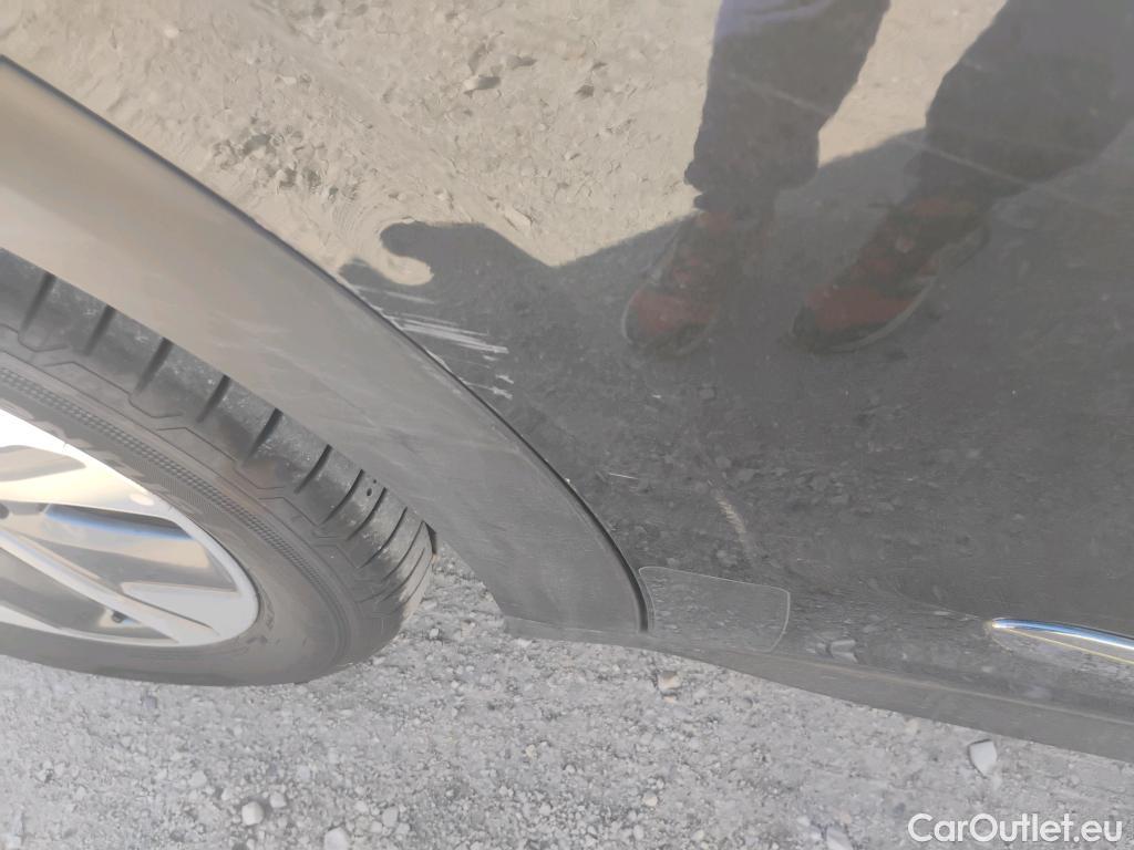  KIA  Niro KIA e- / 2016 / 5P / crossover e- 150kW (204CV) Drive (Long Range) #9