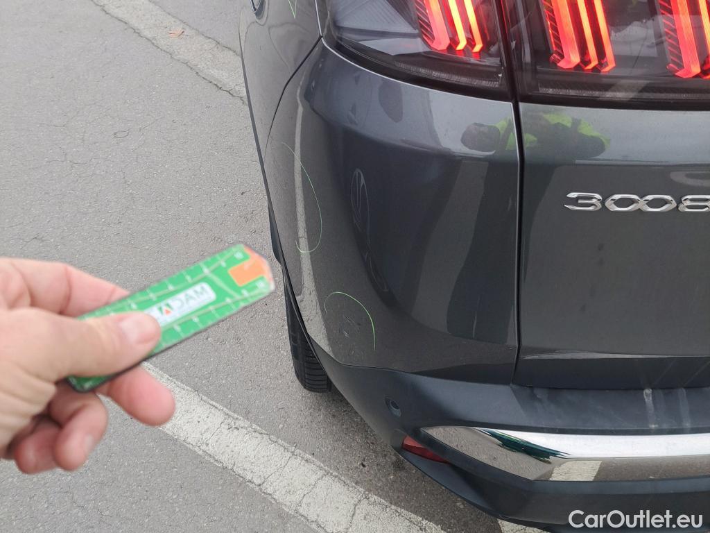  Peugeot  3008 PEUGEOT  Hybrid / 2020 / 5P / todoterreno 225 e-EAT8 Allure (AC2) #11