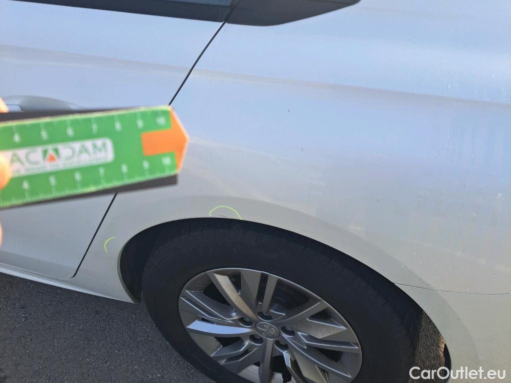  Peugeot  508 PEUGEOT  / 2018 / 5P / berlina con portón 5P Active Pack BlueHDi 130 S&S EAT8 #9