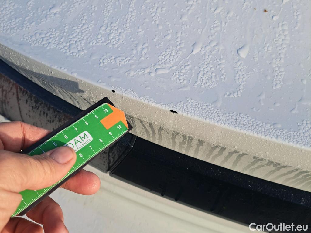  Peugeot  508 PEUGEOT  / 2018 / 5P / berlina con portón 5P Active Pack BlueHDi 130 S&S EAT8 #4