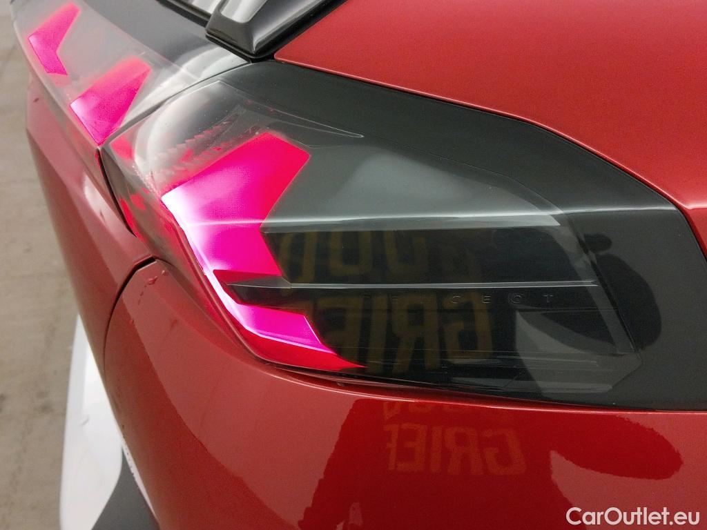  Peugeot  2008 PEUGEOT  / 2019 / 5P / todoterreno Active Pack BlueHDI 81kW (110CV) #3