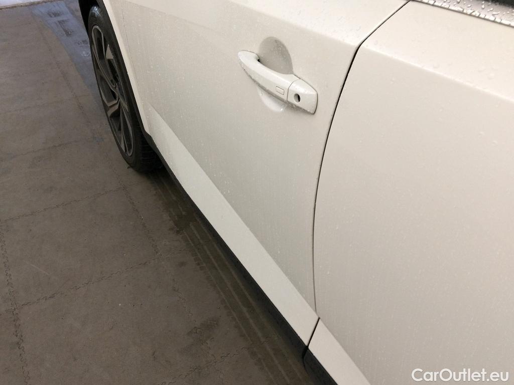  Nissan  Qashqai NISSAN  / 2021 / 5P / todoterreno DIG-T 116kW (158CV) mHEV Xtronic Tekna+ #21