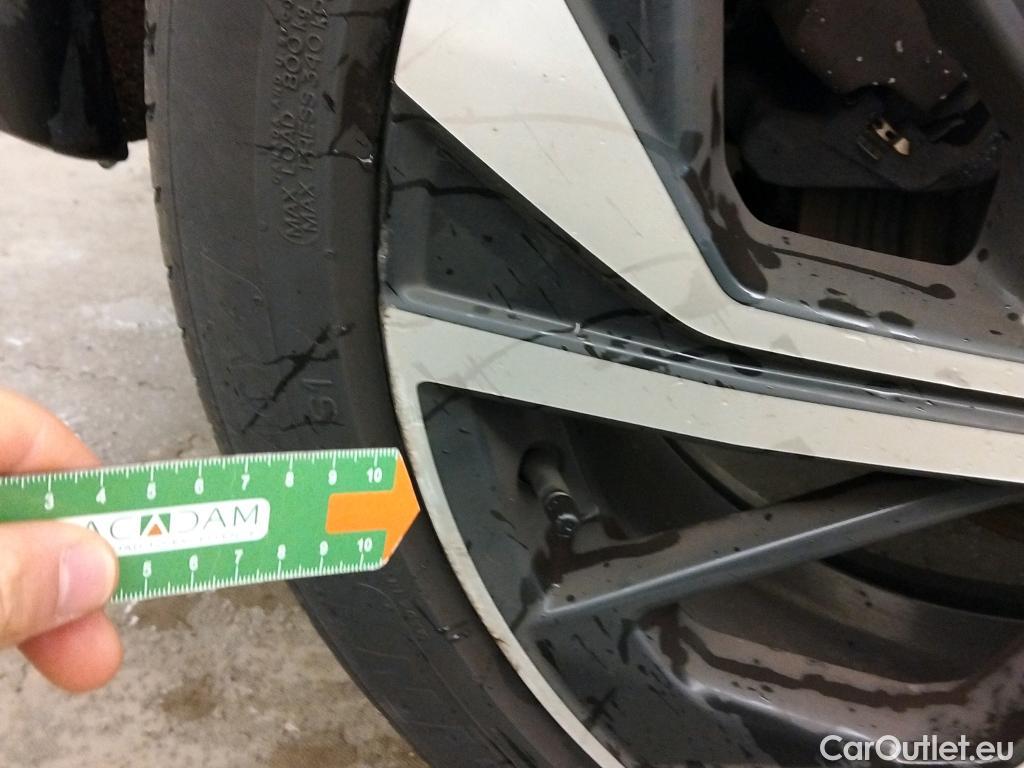  Nissan  Qashqai NISSAN  / 2021 / 5P / todoterreno DIG-T 116kW (158CV) mHEV Xtronic Tekna+ #10