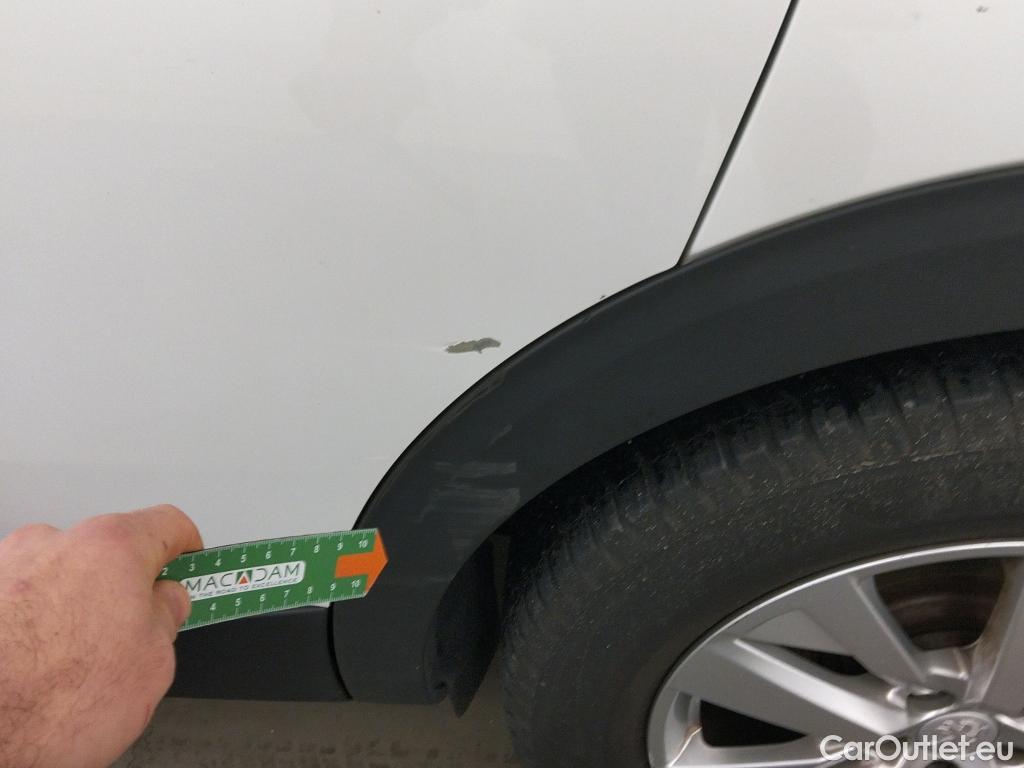  Peugeot  3008 PEUGEOT  / 2020 / 5P / todoterreno 1.5 BlueHDi 96kW (130CV) S&S Active Pack (AC4) #12