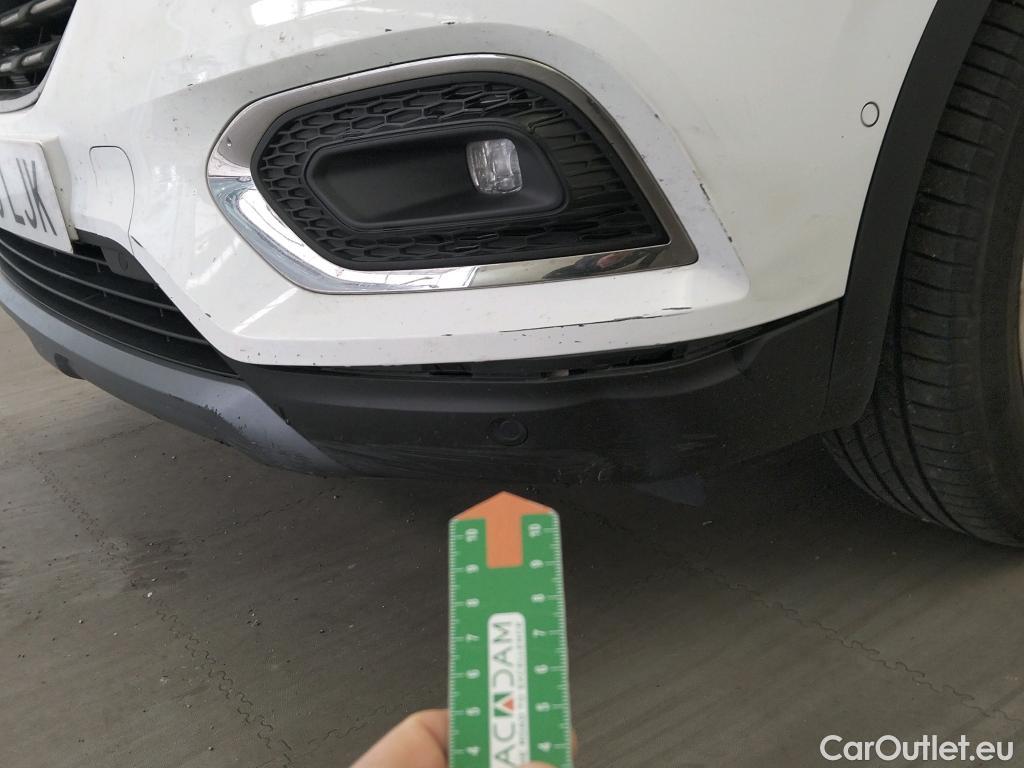  Renault  Kadjar RENAULT  / 2019 / 5P / crossover Zen Blue dCi 110kW (150CV) 4x4 #18