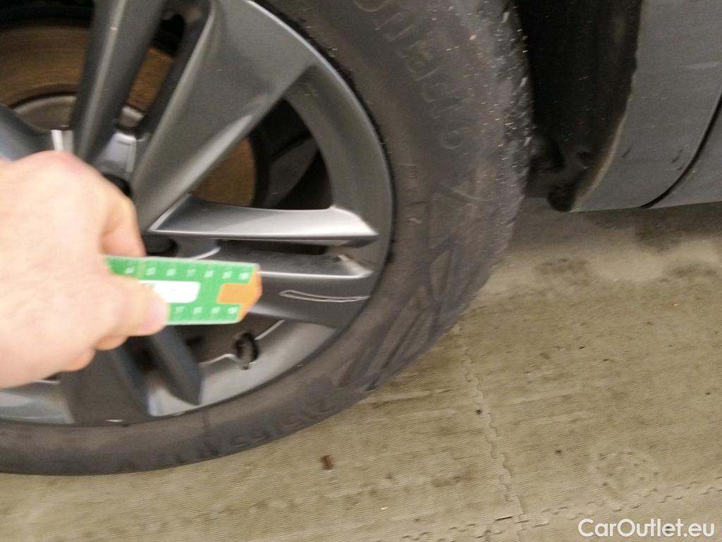  Opel   Grandland X OPEL Grandland / 2021 / 5P / todoterreno 1.5 CDTi Business Edition Auto #6