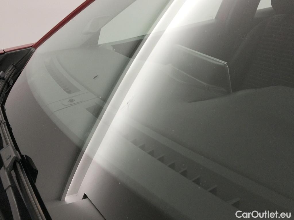  Peugeot  2008 PEUGEOT  / 2019 / 5P / todoterreno Active Pack BlueHDI 81kW (110CV) #1