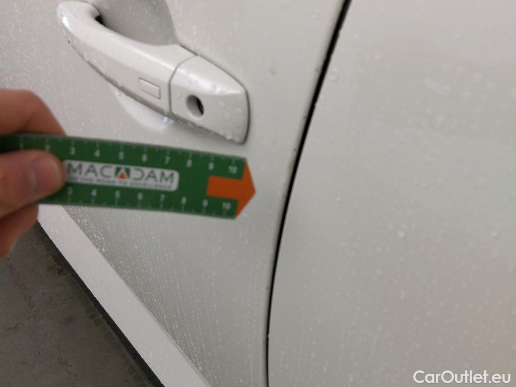  Nissan  Qashqai NISSAN  / 2021 / 5P / todoterreno DIG-T 116kW (158CV) mHEV Xtronic Tekna+ #22