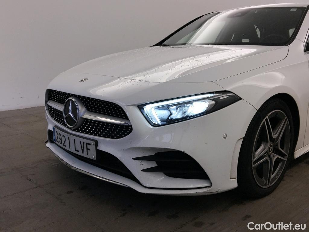  Mercedes  A-Klasse MERCEDES-BENZ Clase A / 2018 / 5P / berlina con portón A 200 d 4MATIC #9