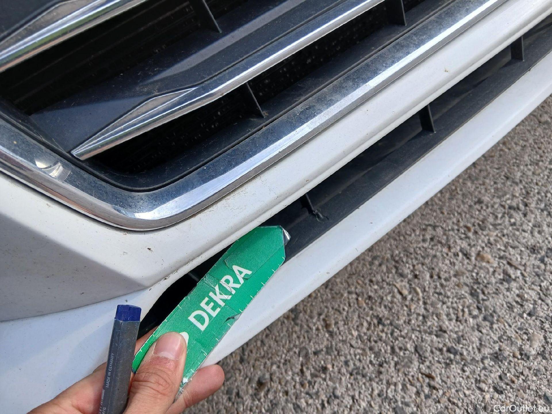  Audi  A4 AUDI  / 2015 / 4P / sedán S line ed 2.0 TDI 140kW quattro S tronic #8