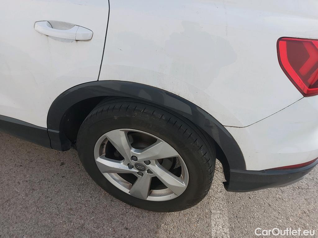  Audi  Q3 AUDI  / 2018 / 5P / todoterreno Advanced 35 TDI 110kW (150CV) S tronic (AC2) #32