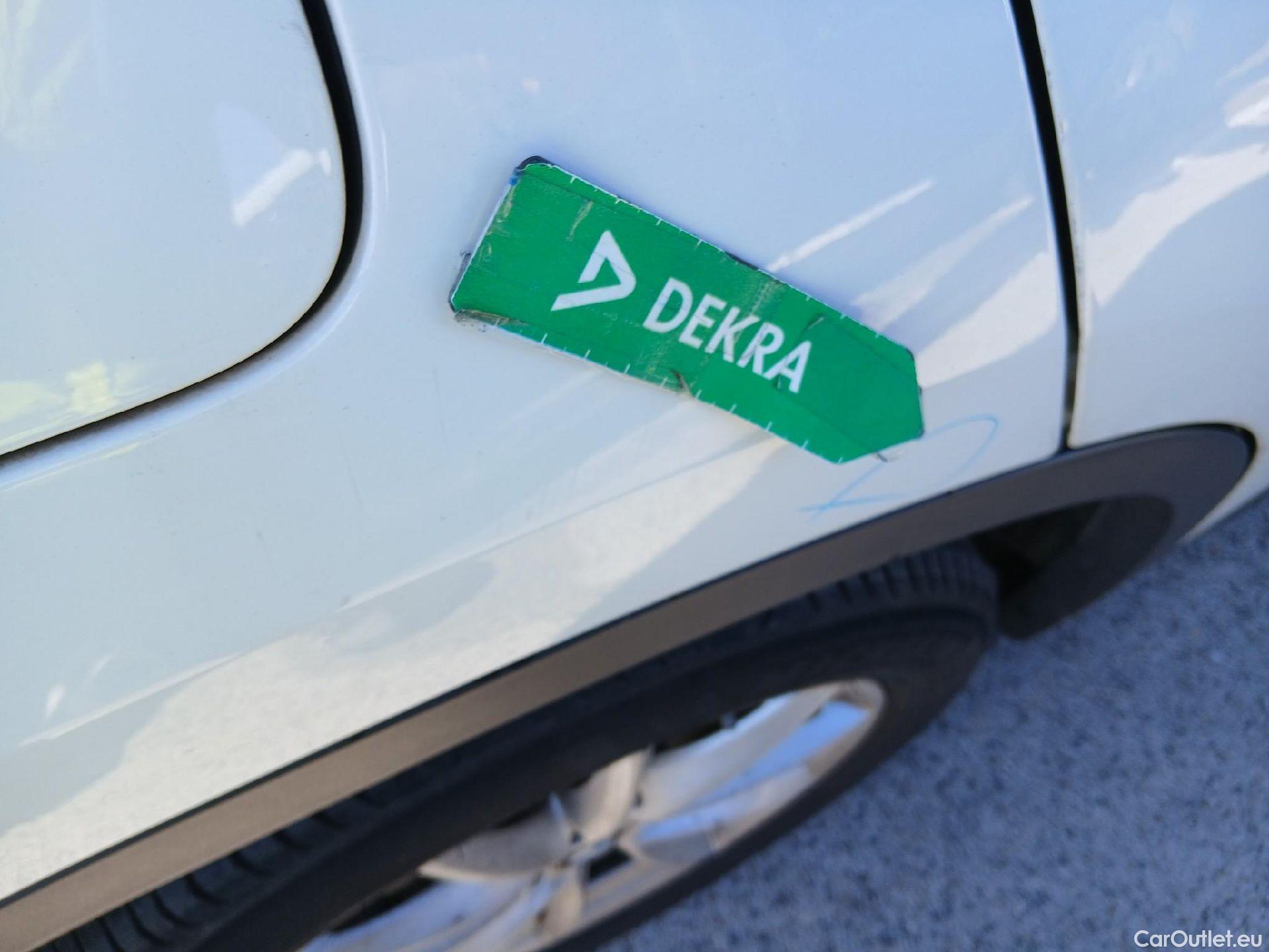  Bmw  X1 BMW  / 2015 / 5P / todoterreno sDrive16d Business #22