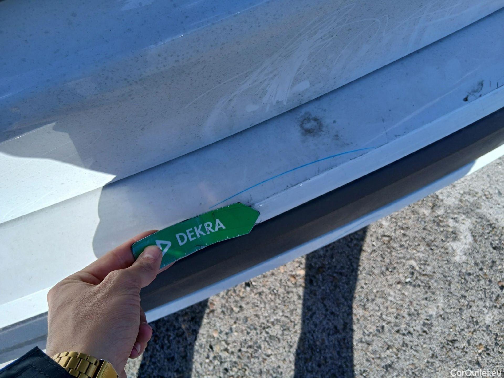  Bmw  X1 BMW  / 2015 / 5P / todoterreno sDrive16d Business #17