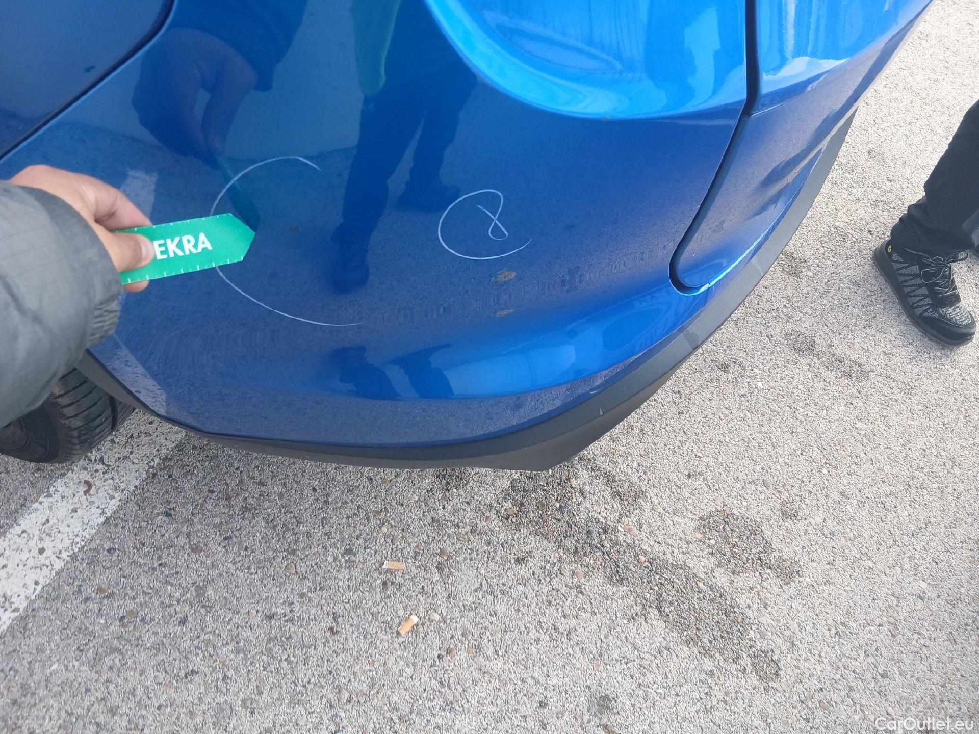  Alfa Romeo   STELVIO Alfa Romeo / 2017 / 5P / todoterreno 2.0 Gasolina 206kW (280CV) Executive AWD #16