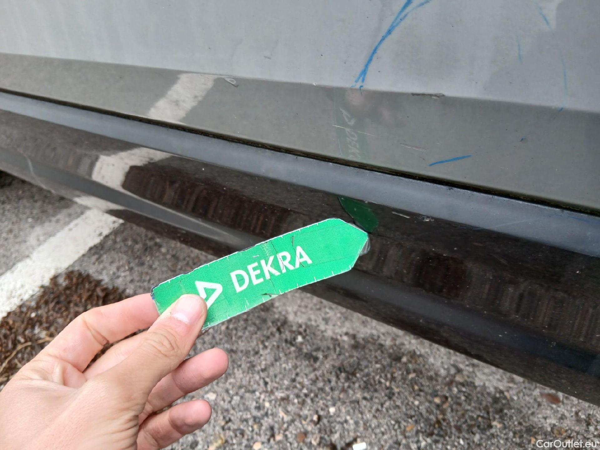  Audi  Q2 AUDI  / 2016 / 5P / todoterreno Design 30 TFSI 85kW (116CV) #16