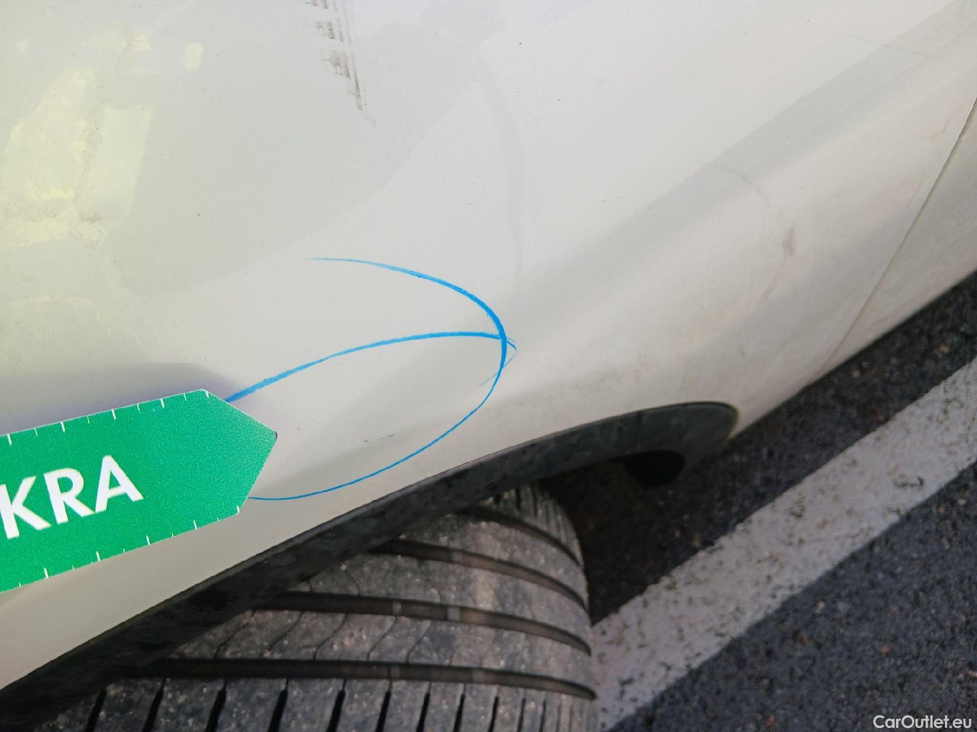  Bmw  X2 BMW   sDrive18i (CX) #7