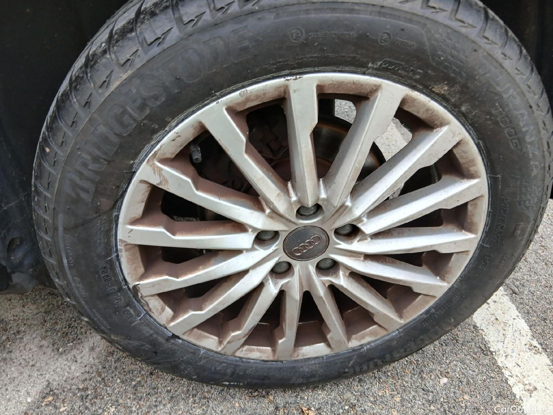  Audi  Q2 AUDI  / 2016 / 5P / todoterreno Design 30 TFSI 85kW (116CV) #19