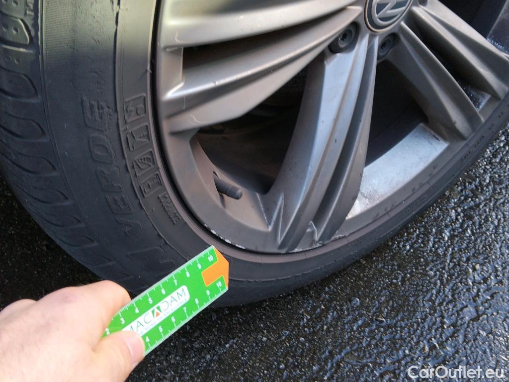  Volkswagen  Tiguan VOLKSWAGEN  Allspace / 2017 / 5P / todoterreno Sport 2.0 TDI 110kW (150CV) 4Motion DSG #10