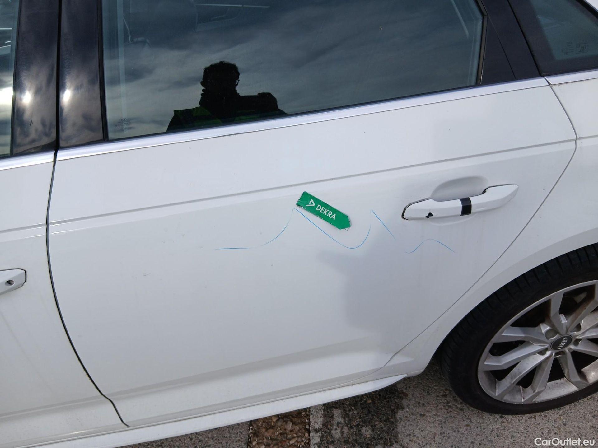  Audi  A4 AUDI  / 2015 / 4P / sedán S line ed 2.0 TDI 140kW quattro S tronic #21