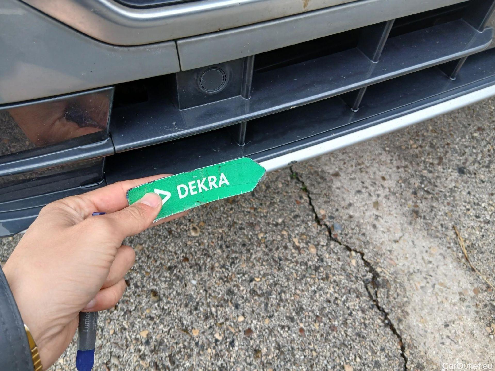  Audi  Q2 AUDI  / 2016 / 5P / todoterreno Design 30 TFSI 85kW (116CV) #5