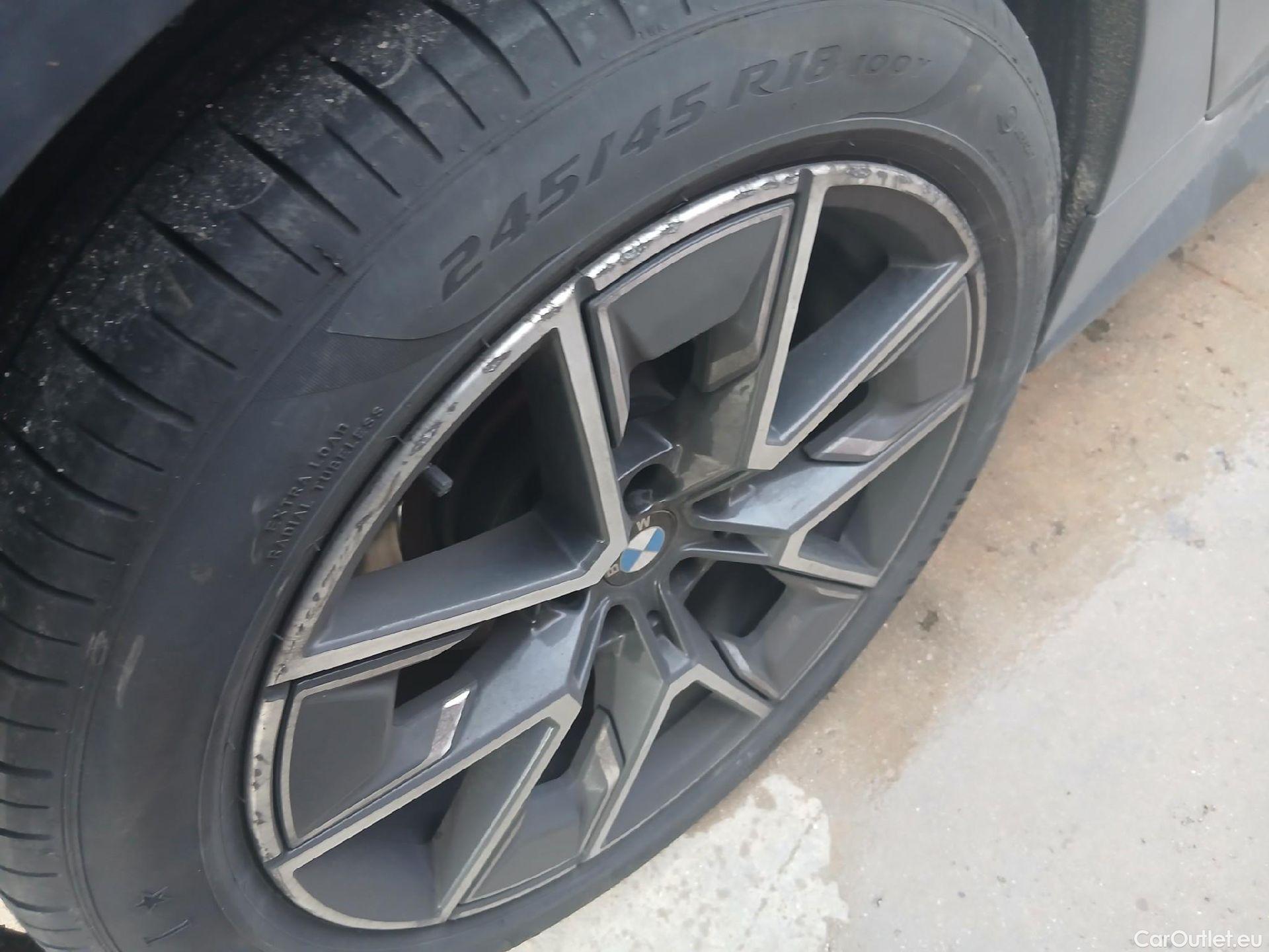  Bmw  Serie 4 BMW  / 2020 / 5P / berlina con portón Gran Coupé 420d #24