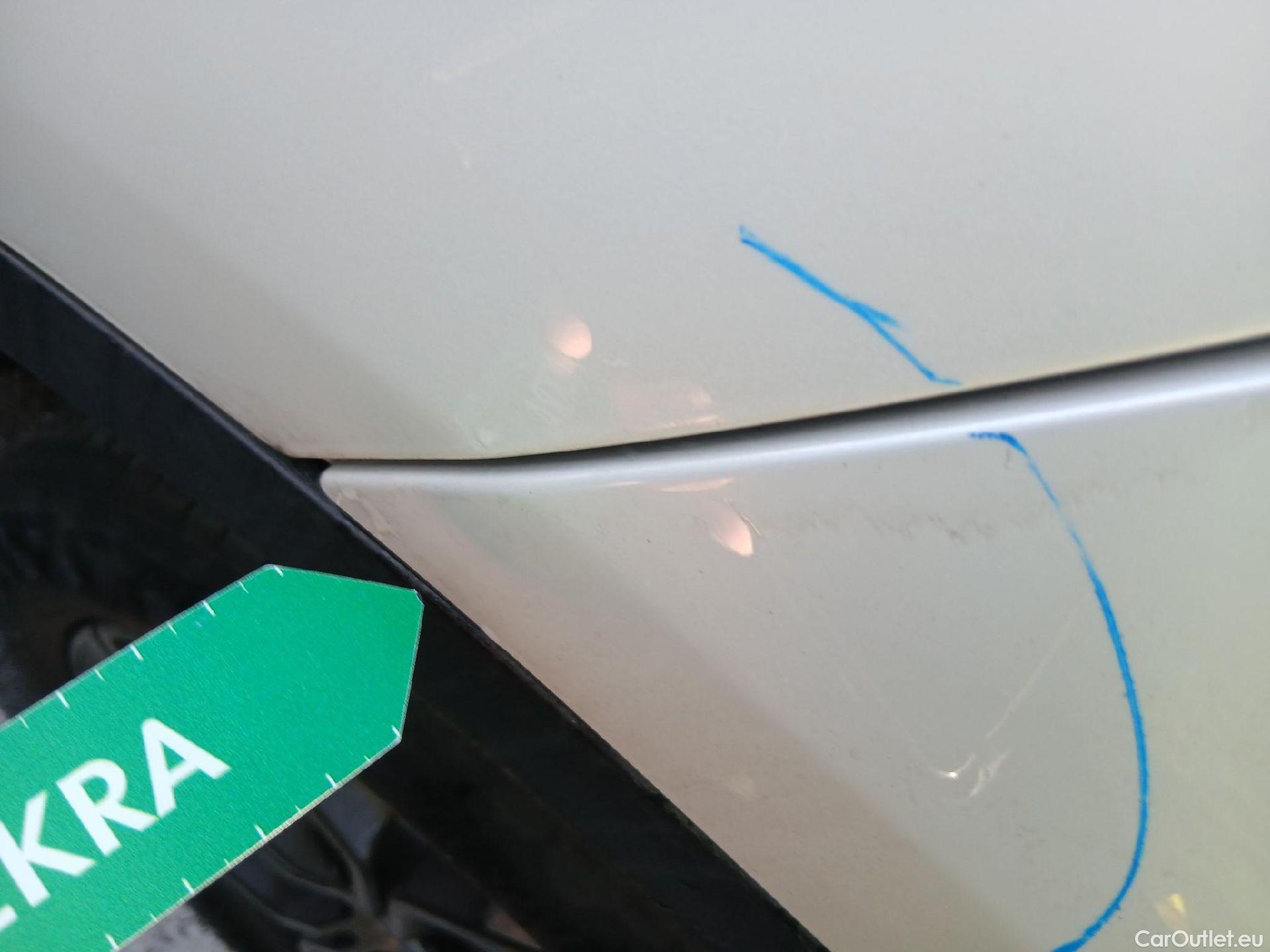  Bmw  X2 BMW   sDrive18i (CX) #15