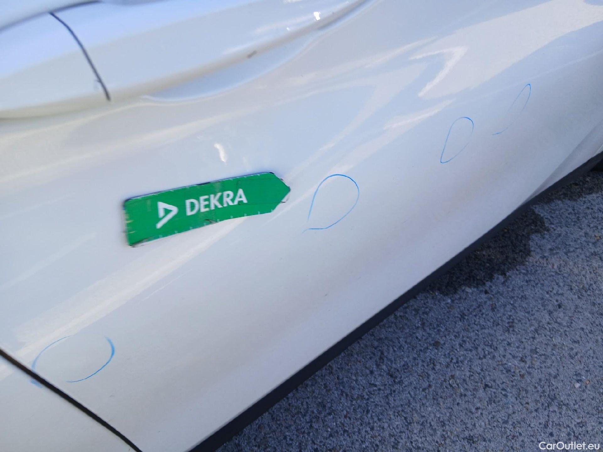  Bmw  X1 BMW  / 2015 / 5P / todoterreno sDrive16d Business #26