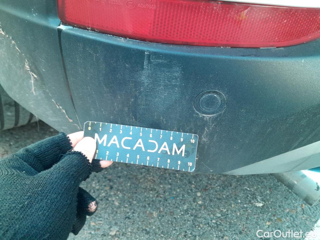  Bmw  X1 BMW  / 2015 / 5P / todoterreno sDrive18d #4