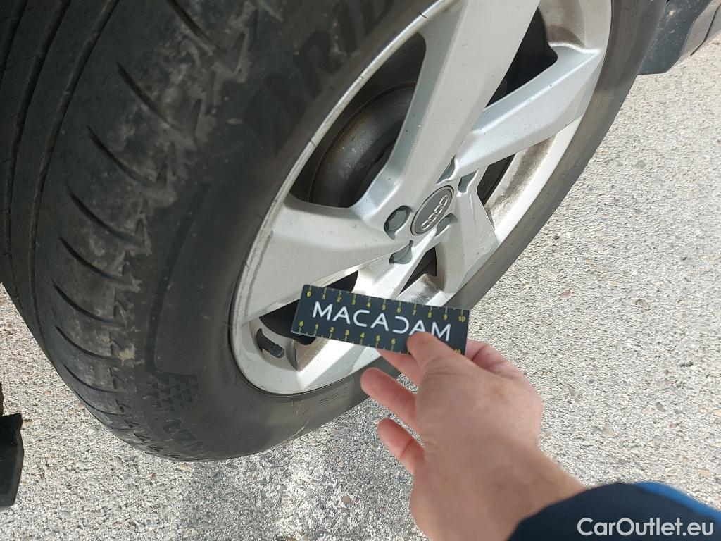  Audi  Q3 AUDI  / 2018 / 5P / todoterreno Advanced 35 TDI 110kW (150CV) S tronic (AC2) #12