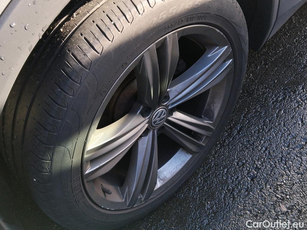  Volkswagen  Tiguan VOLKSWAGEN  Allspace / 2017 / 5P / todoterreno Sport 2.0 TDI 110kW (150CV) 4Motion DSG #9