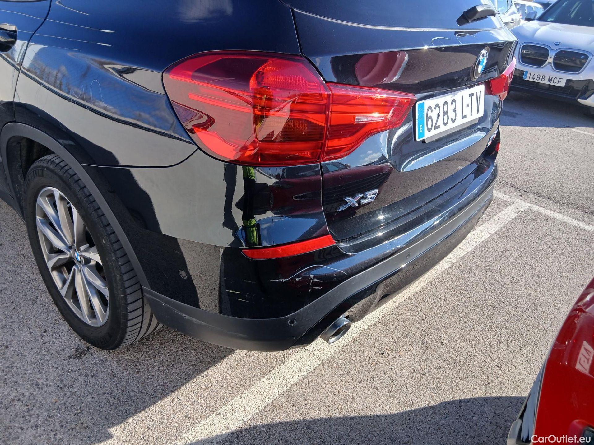  Bmw  X3 BMW  / 2017 / 5P / todoterreno xDrive20d (AC2) #32