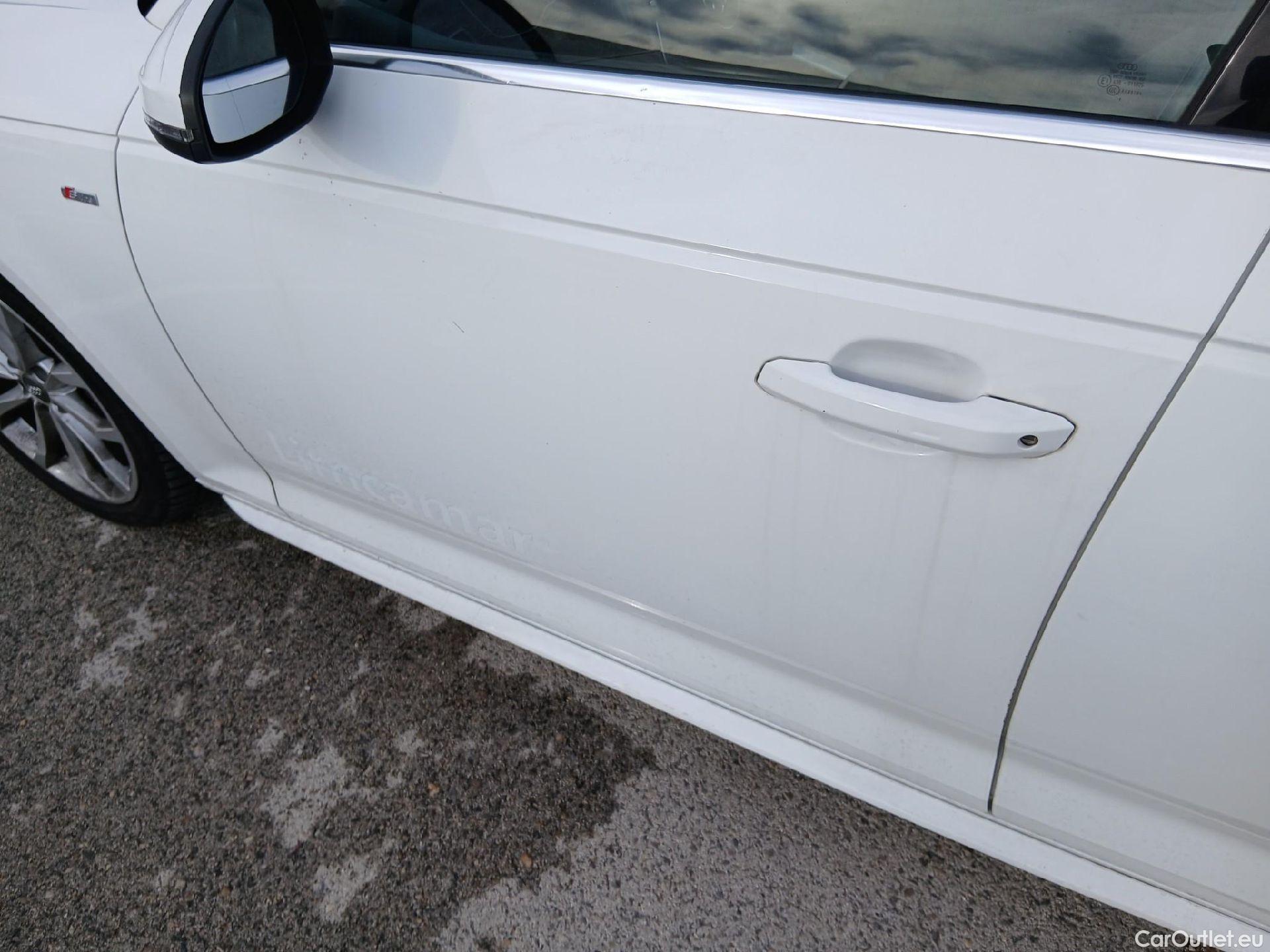  Audi  A4 AUDI  / 2015 / 4P / sedán S line ed 2.0 TDI 140kW quattro S tronic #17