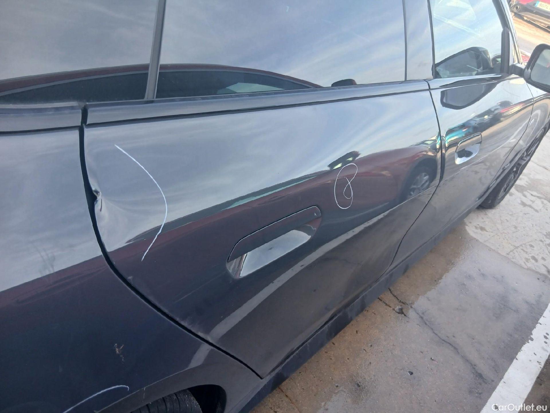  Bmw  Serie 4 BMW  / 2020 / 5P / berlina con portón Gran Coupé 420d #26