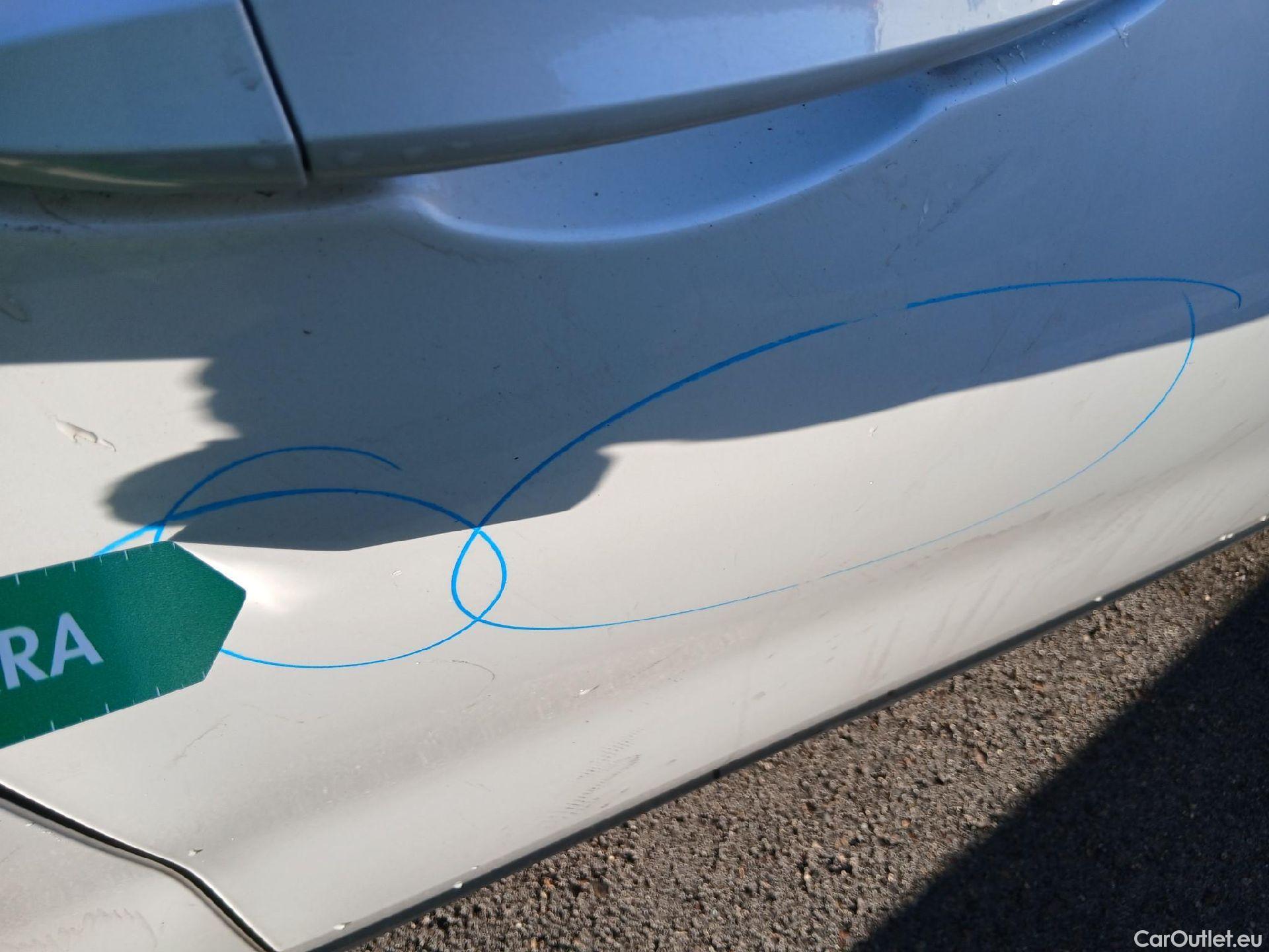  Bmw  X2 BMW   sDrive18i (CX) #18