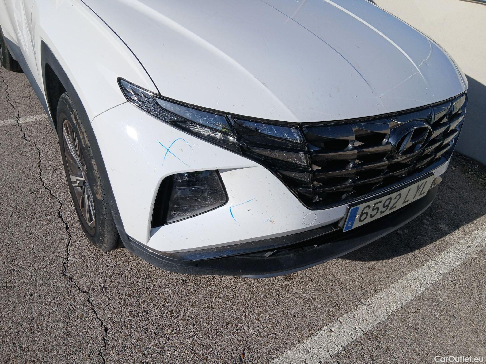  Hyundai  Tucson HYUNDAI  / 2020 / 5P / todoterreno 1.6 CRDI 85kW (115CV) Maxx #15