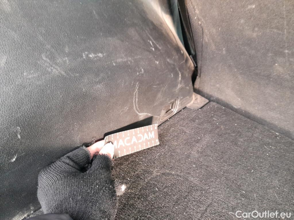  KIA  Sportage KIA  1.6MHEV Drive 100kW(136CV) 4x2(Crist Tintados)(CX) #30