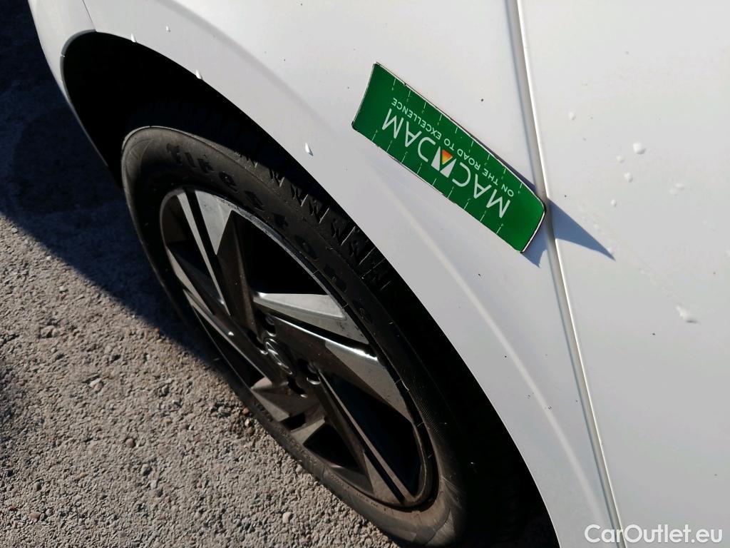  Hyundai  i20 HYUNDAI  / 2020 / 5P / berlina con portón 1.0 TGDI 74kW (100CV) Klass #18