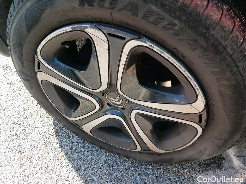  Citroen  C4 Cactus CITROEN  / 2018 / 5P / berlina con portón BlueHDi 100 S&S Feel #15