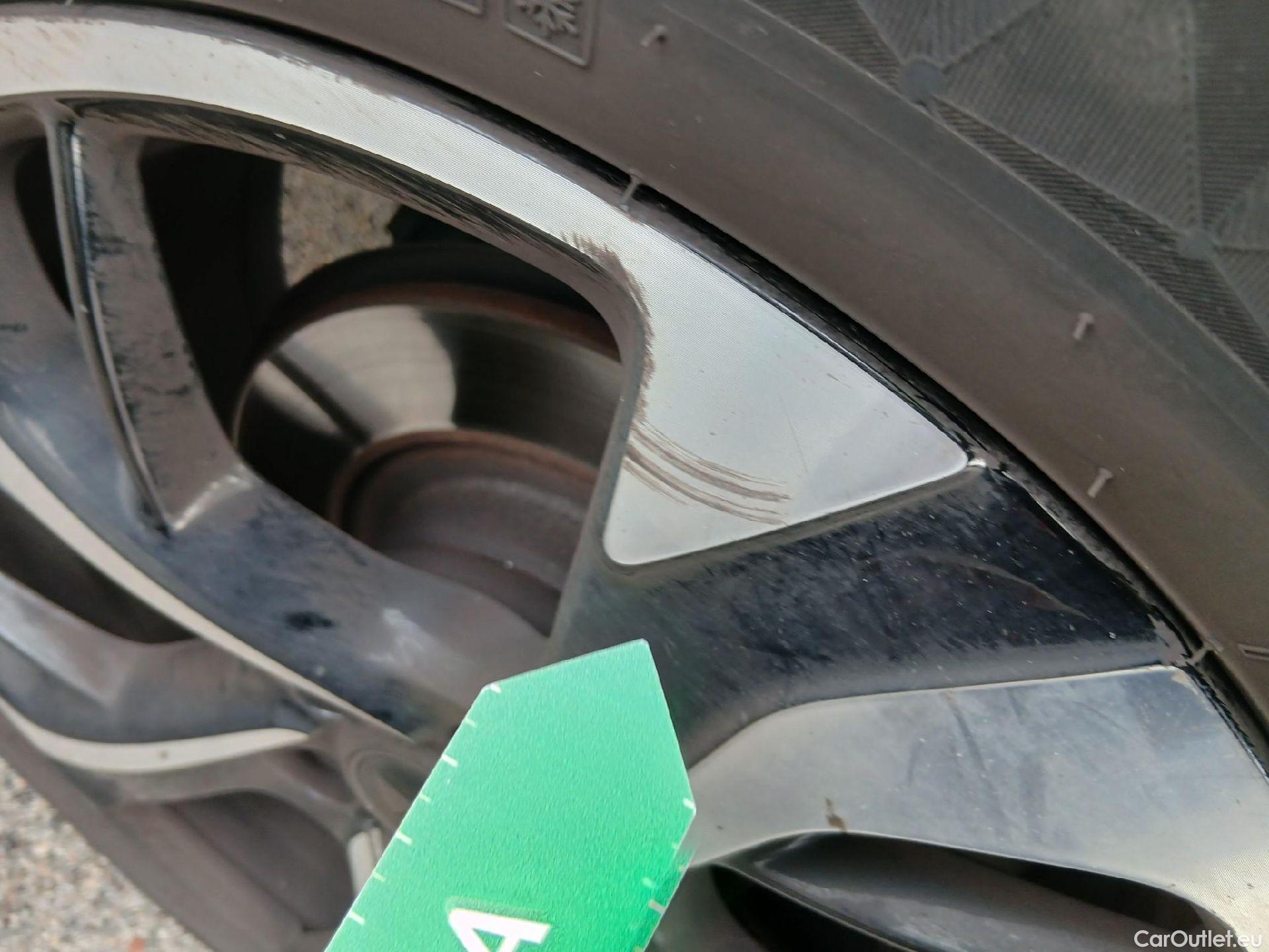  DS  DS7 DS DS 7 Crossback / 2017 / 5P / todoterreno BlueHDi DE 96kW (130CV) Auto. CHIC (AC) #6