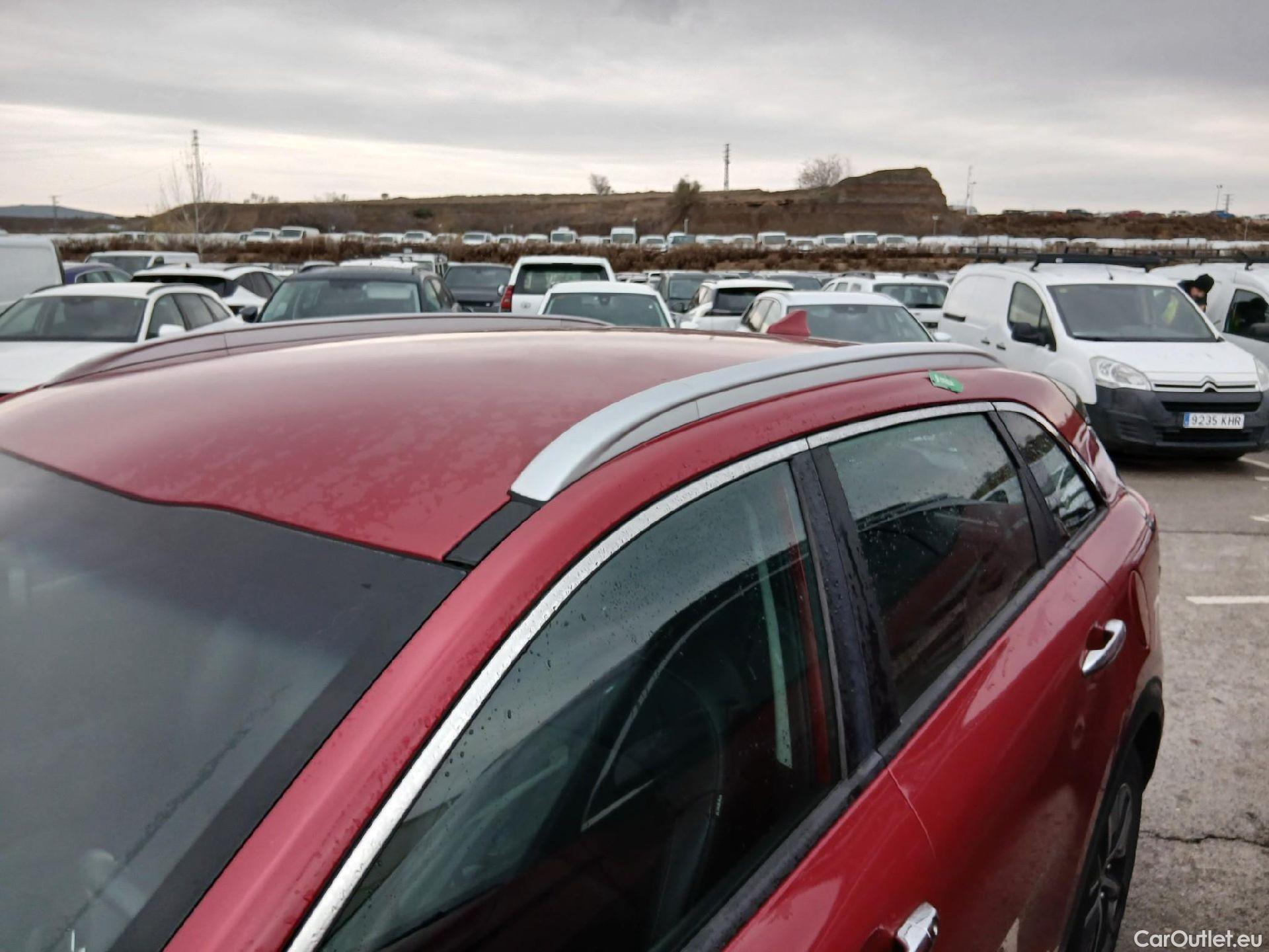  KIA  Niro KIA  / 2019 / 5P / crossover 1.6 GDi PHEV 104kW (141CV) Drive #13