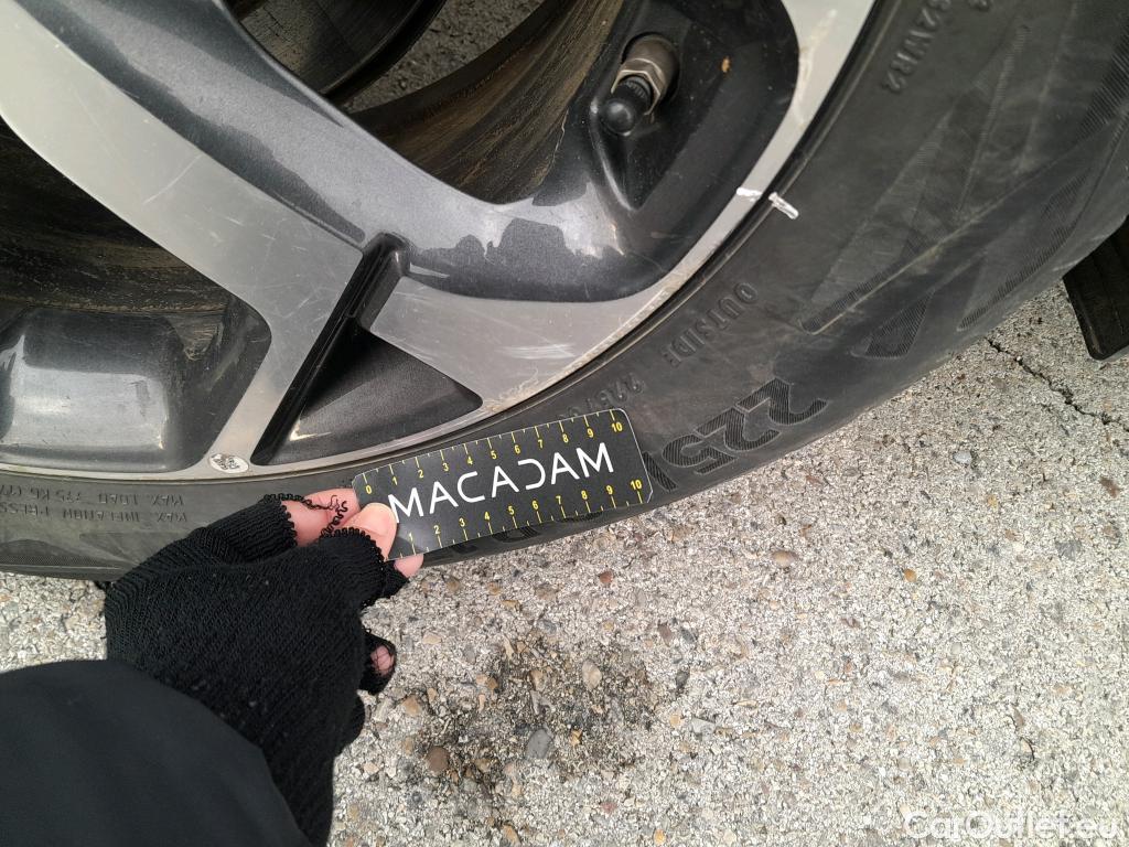  KIA  Sportage KIA  1.6MHEV Drive 100kW(136CV) 4x2(Crist Tintados)(CX) #12