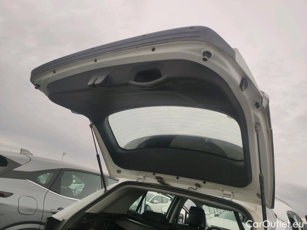  KIA  Sportage KIA  / 2022 / 5P / todoterreno 1.6 CRDi MHEV 100kW (136CV) Business 4X4 #16