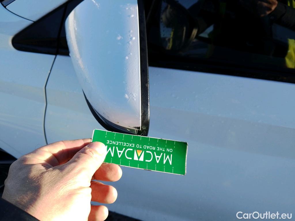  Hyundai  i20 HYUNDAI  / 2020 / 5P / berlina con portón 1.0 TGDI 74kW (100CV) Klass #16