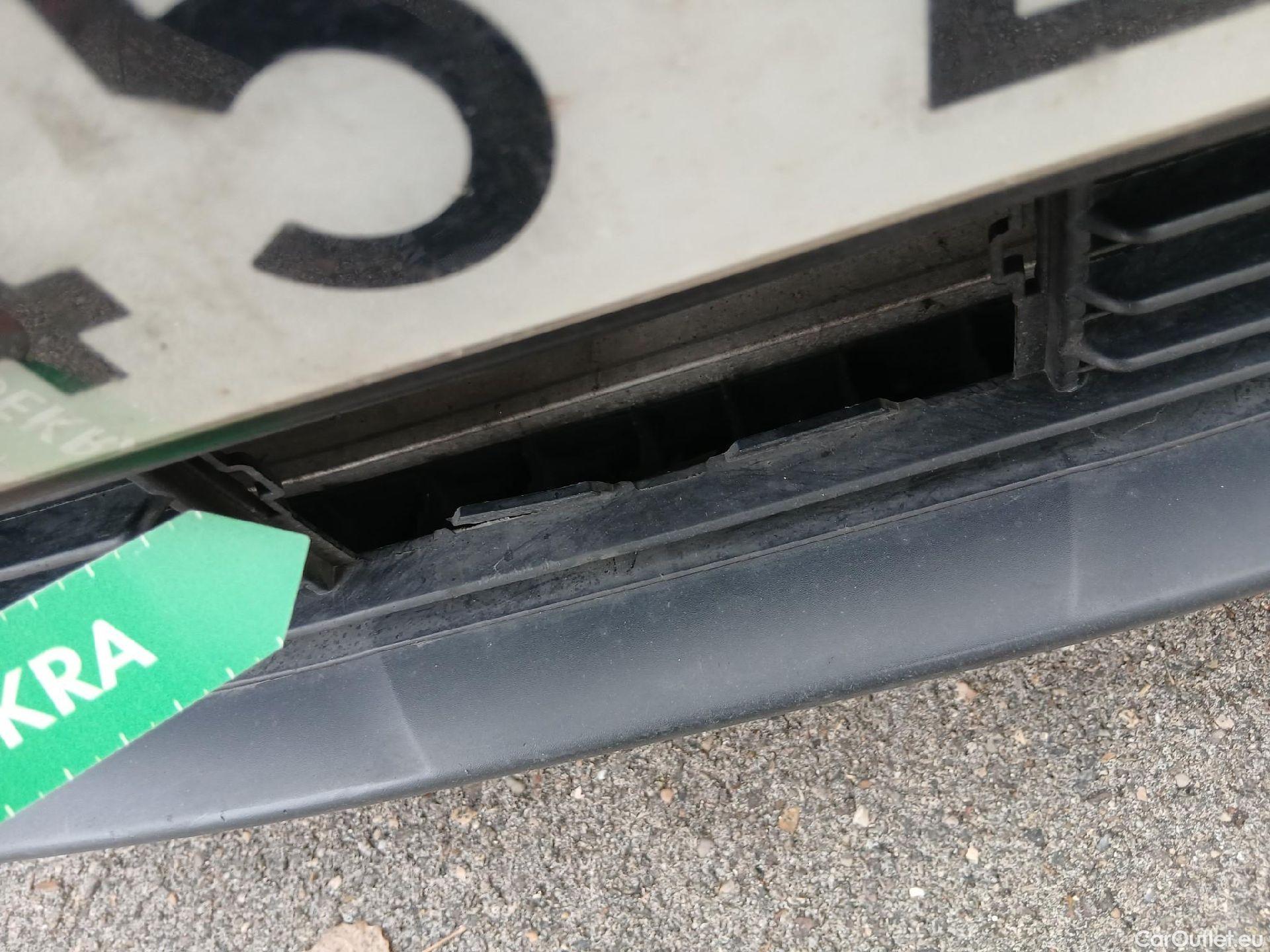  DS  DS7 DS DS 7 Crossback / 2017 / 5P / todoterreno BlueHDi DE 96kW (130CV) Auto. CHIC (AC) #15