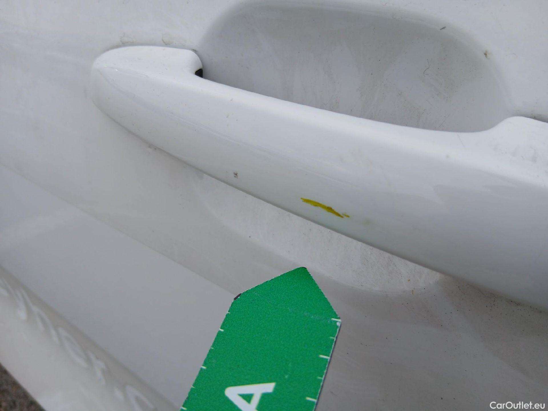  Ford  Focus FORD  / 2018 / 5P / familiar 2.0 Ecoblue 110kW Titanium Auto Sportbr. #7