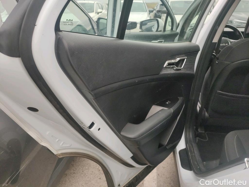  KIA  Sportage KIA  / 2022 / 5P / todoterreno 1.6 CRDi MHEV 100kW (136CV) Business 4X4 #24