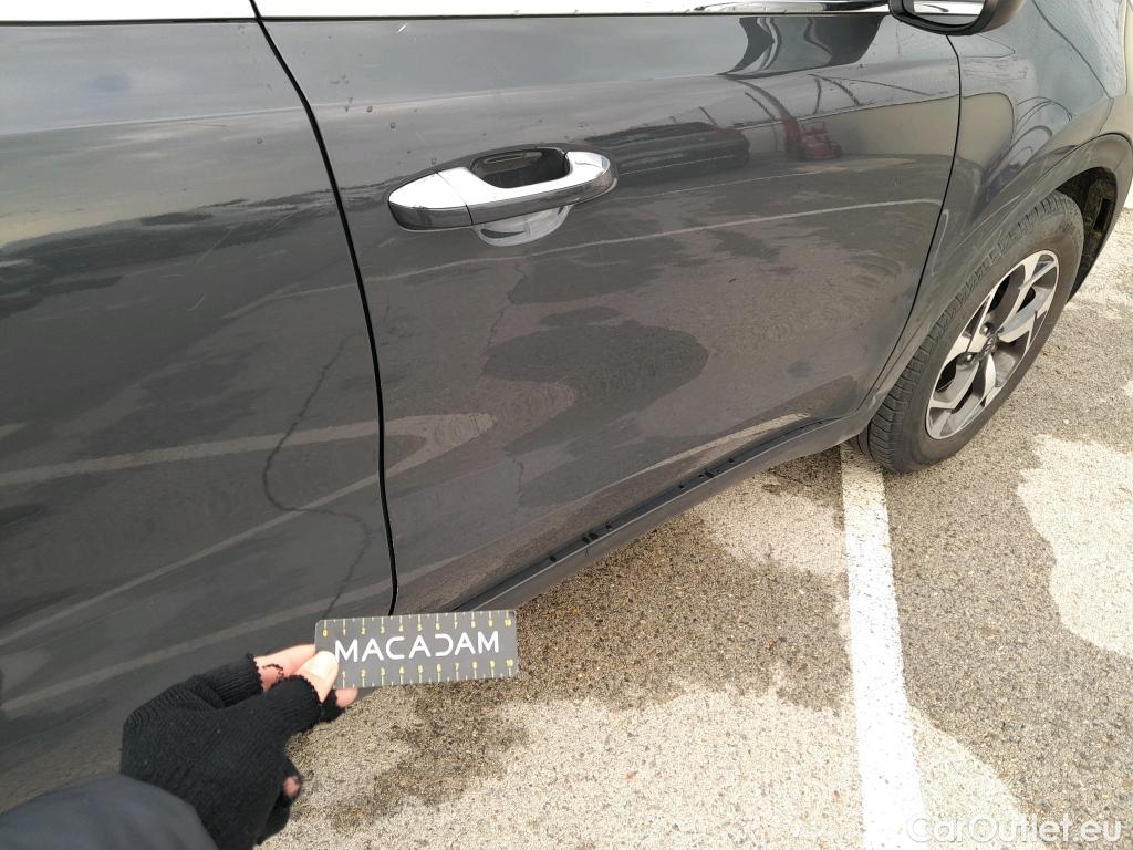  KIA  Sportage KIA  1.6MHEV Drive 100kW(136CV) 4x2(Crist Tintados)(CX) #16