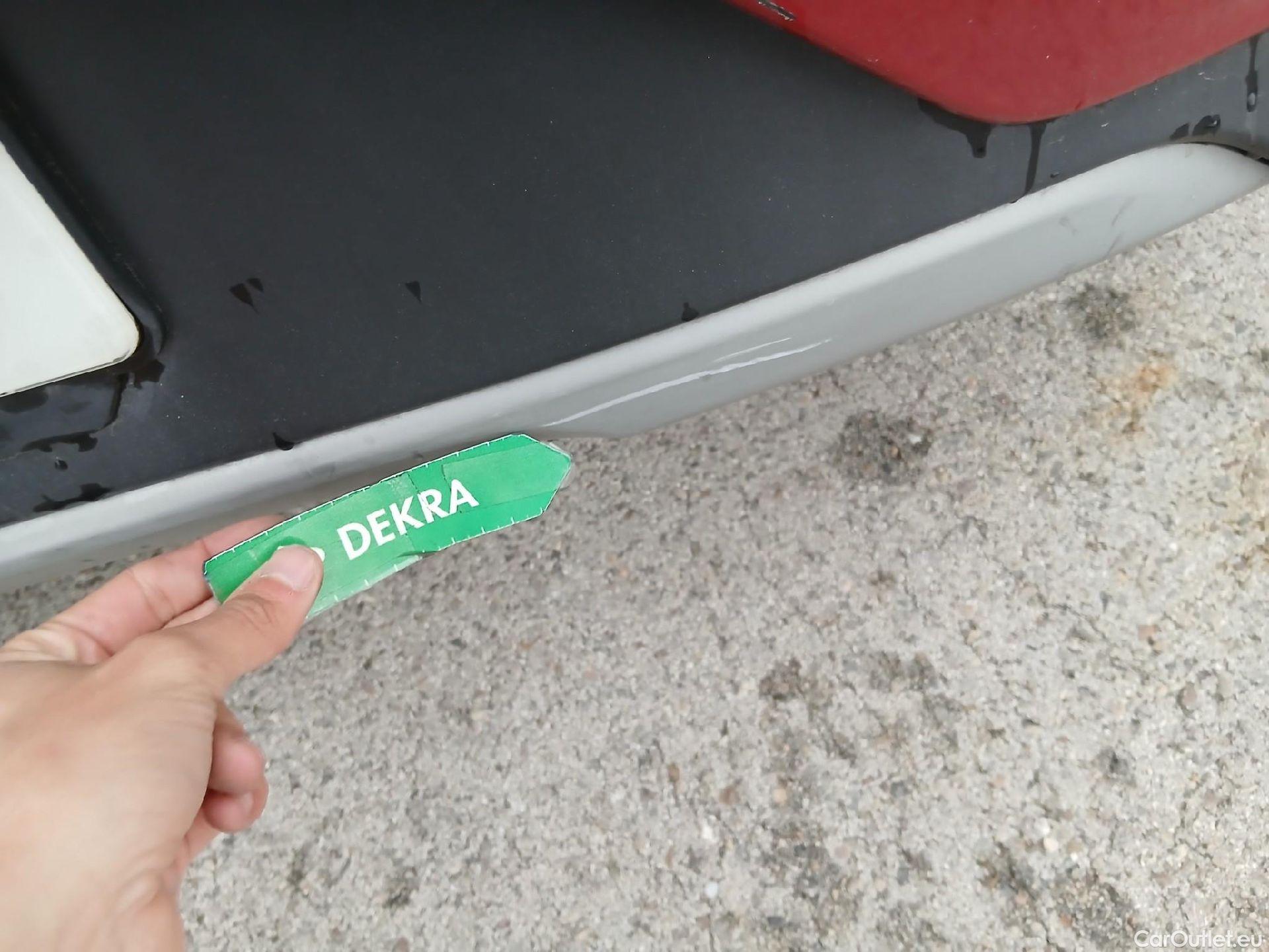  KIA  Niro KIA  / 2019 / 5P / crossover 1.6 GDi PHEV 104kW (141CV) Drive #26